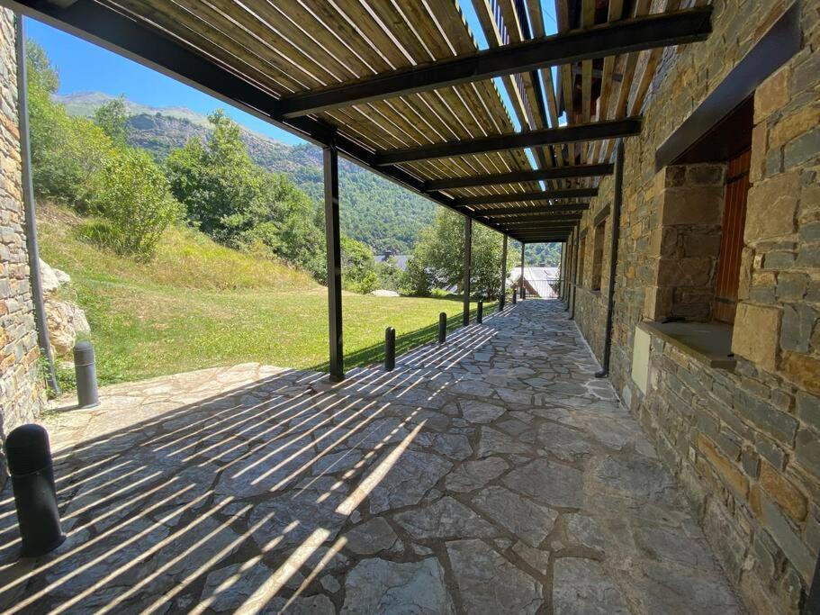 Elegante Apartamento En Escarrilla Con Vistas Al Valle エクステリア 写真